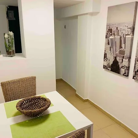 Souterrain Budget Διαμέρισμα *